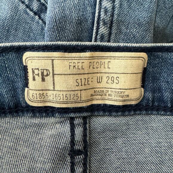 Free People Busted High Rise Distressed Skinny Jeans Size 29 NWT - Picture 7 of 9